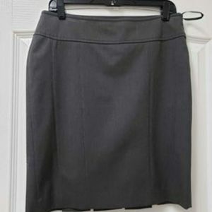Women's Pencil Skirt (size 6)
